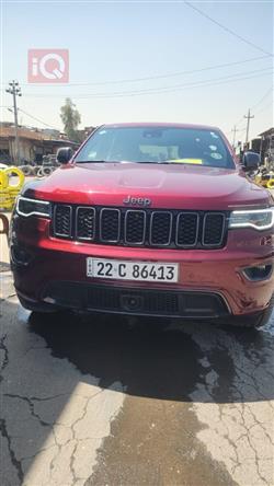 جیپ گراند شیرۆکی